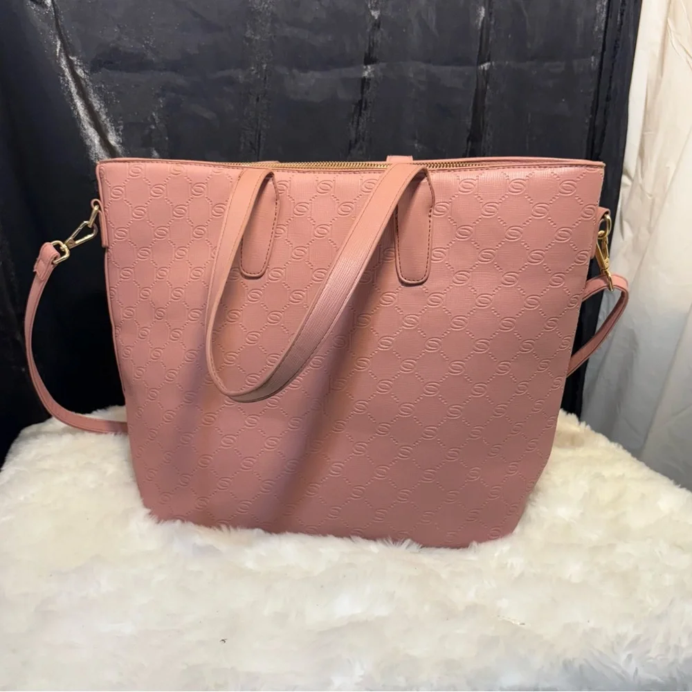 2/$25 Pink Trapezoid Tote with Double Handles and Zipper - Picture 6 of 15